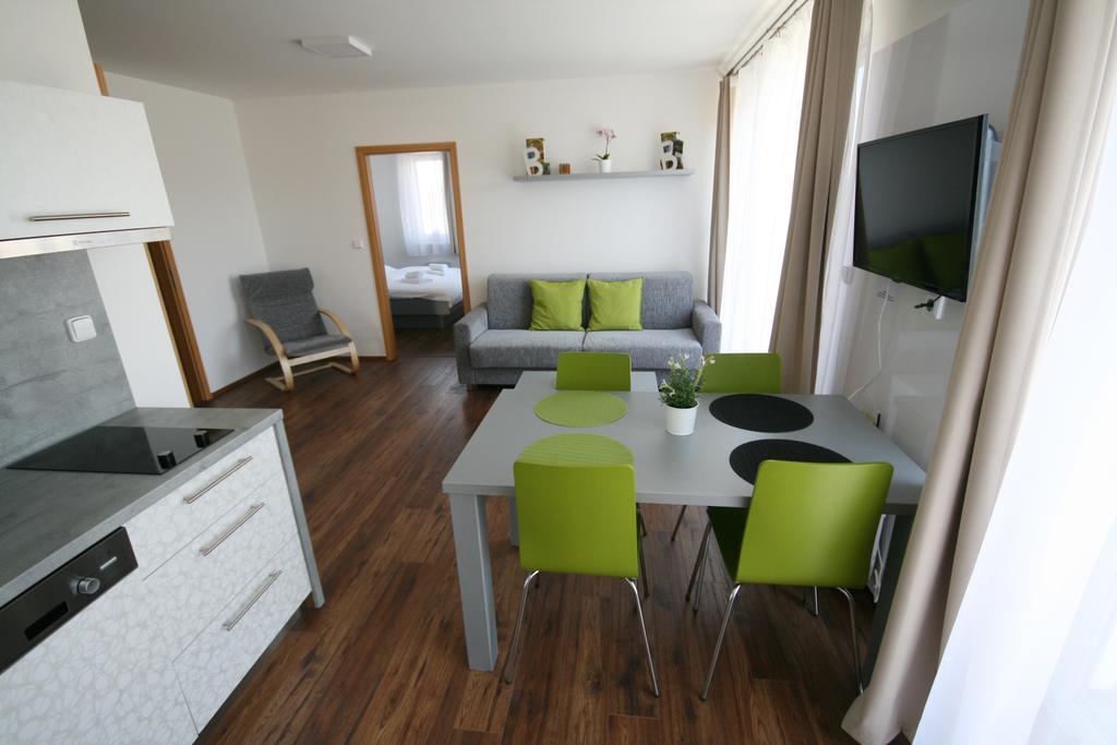 Apartmany Apollon Resort Lednice Εξωτερικό φωτογραφία